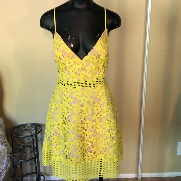 lovers and friends yellow lace dress lovers and friends yellow lace dress